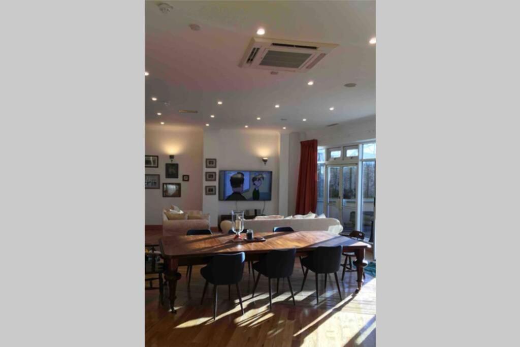 The Loft @ Clifden Bay Apartments ภายนอก รูปภาพ