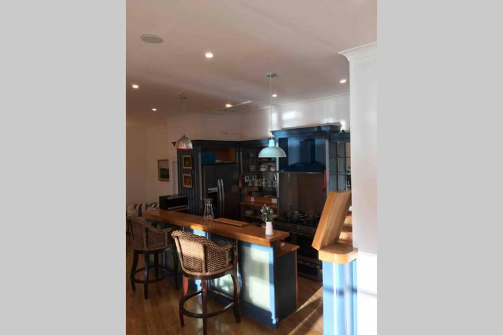 The Loft @ Clifden Bay Apartments ภายนอก รูปภาพ